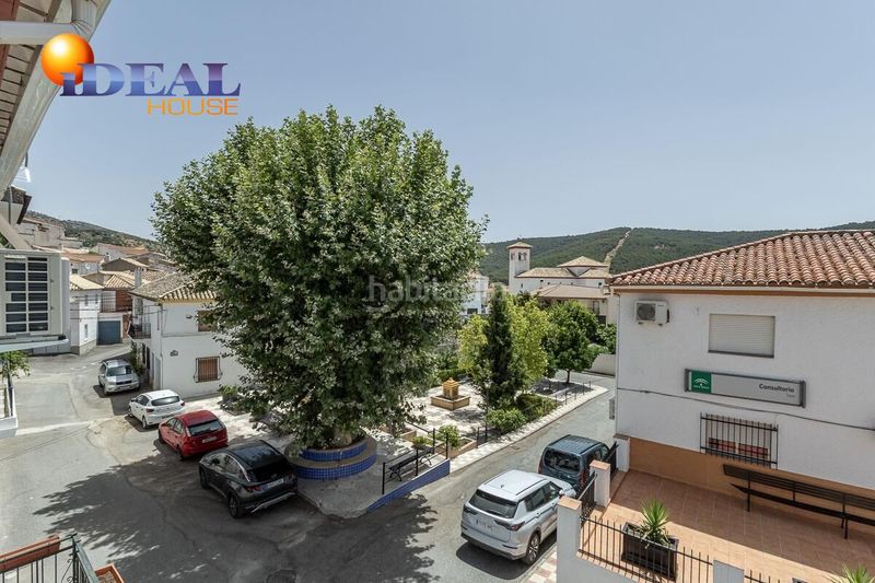 Foto bfd140b7-0905-4d92-8b8a-9835b9d094de. Casa amb aparcament a Moclín