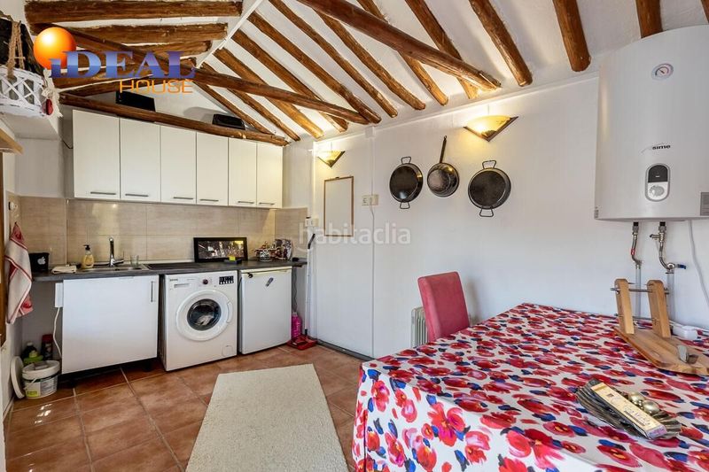 Foto fbc5d239-f1ff-400d-a1c8-f80bd0c1dba5. Casa amb aparcament a Moclín