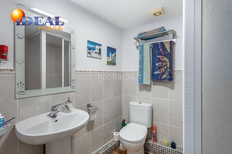 Foto feef140c-04cd-4039-8110-41be3937cb0f. Casa amb aparcament a Moclín