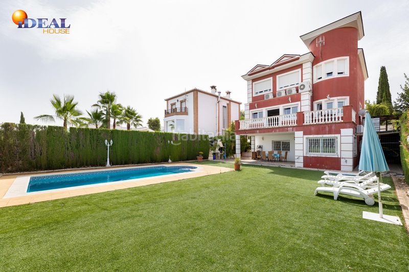 Foto 4ff0eb5a-e6df-4c4a-a632-77722ed722c2. Xalet amb calefacció aparcament piscina a Barrio de la Vega Monachil