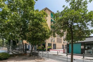 Pis a Calle Circunvalación de La Encina 14