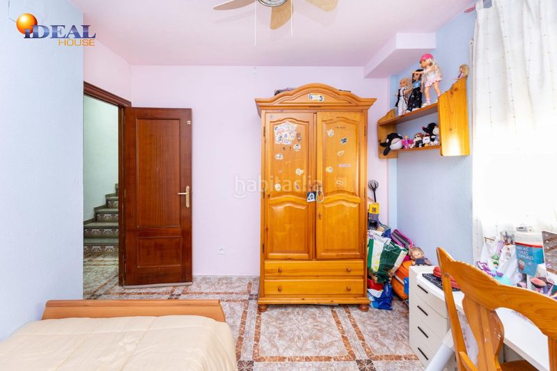 Foto ce4d52ee-7a0a-4482-ba22-cc309a8f4b7a. Dúplex amb aparcament a Ogíjares