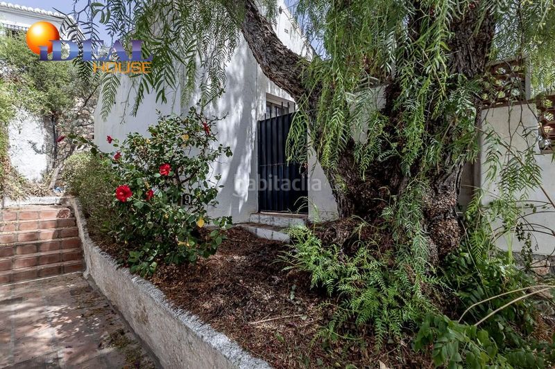 Foto 0d305e39-6da6-4ddf-a88a-51a290b2930f. Casa amb aparcament a Urb. San Antonio Almuñécar