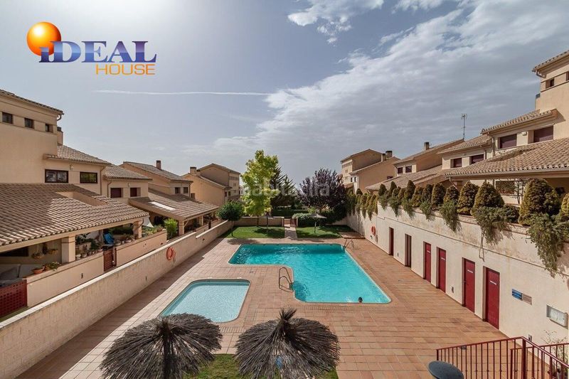 Foto e64d09be-ca3c-4440-9321-fd652175173e. Casa amb calefacció aparcament piscina a Gójar