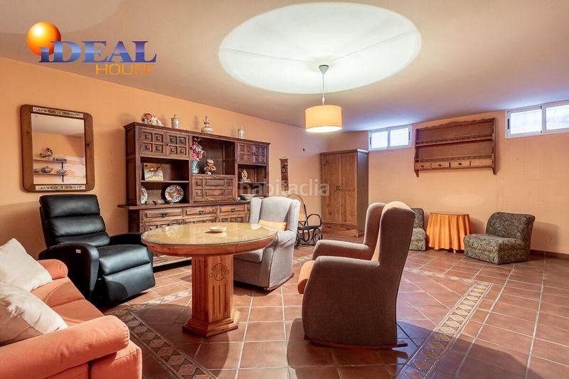 Foto b7f07063-b574-4a79-af9c-2b2810eeee50. Casa amb calefacció aparcament piscina a Ogíjares