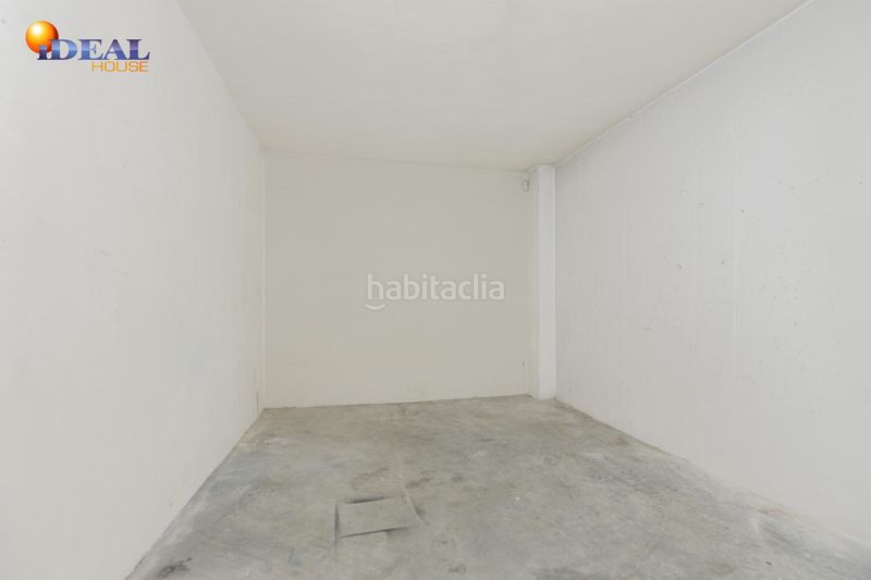 Foto 4885348b-e825-4573-9456-7616d6f1feb3. Aparcament cotxe a Albolote