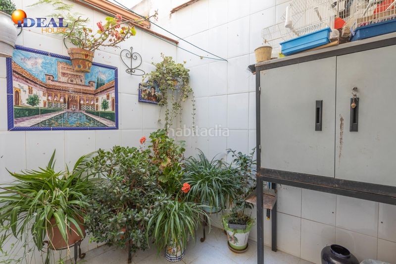 Foto 521539ff-f955-43e8-bfd7-33c453eea30a. Casa adosada vivienda unifamiliar adosada junto a polideportivo en Gójar