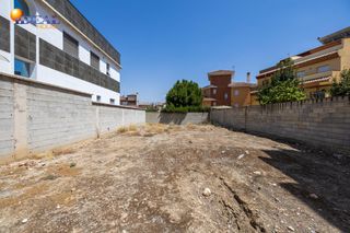 Wohngrundstück in Ogíjares. Inversión perfecta! solar en ogijares por solo 185.000