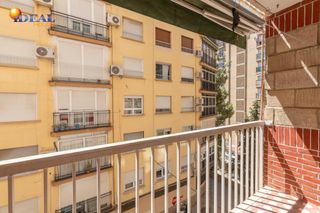 Flat in Cervantes. Tu próximo hogar junto a avenida cervantes y muy cerca del centr