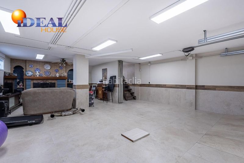 Foto bd57a6f3-5722-4004-a008-e6639e4393ce. Casa amb calefacció aparcament a Peligros