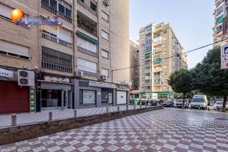 Business premise in Barrio de Zaidín