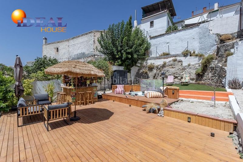 Foto a0c03336-6f3f-48d5-a1d8-6518c2e755a4. Casa amb aparcament a Moclín