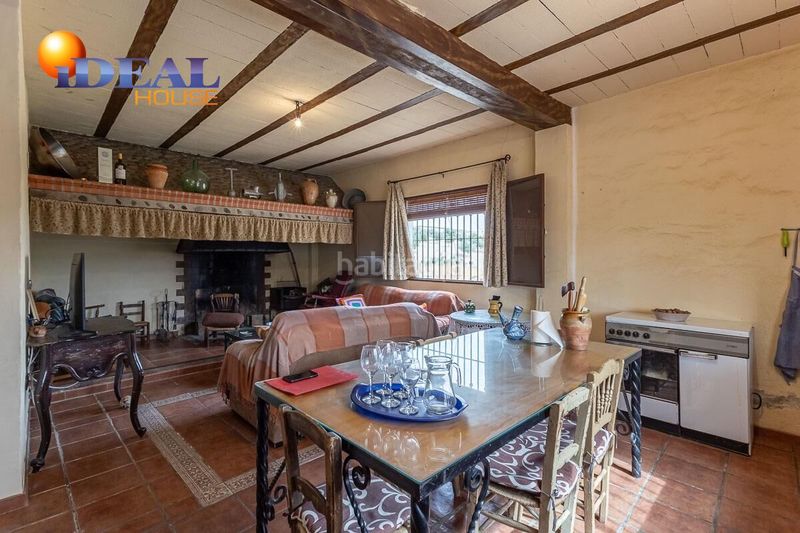 Foto 1d8987ed-b915-4a5d-9385-d35ad0d6768a. Chalet with pool in Santa Cruz del Comercio