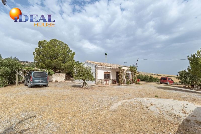 Foto afee1a0d-56cc-4b84-a906-e2b9271e3e83. Chalet with pool in Santa Cruz del Comercio