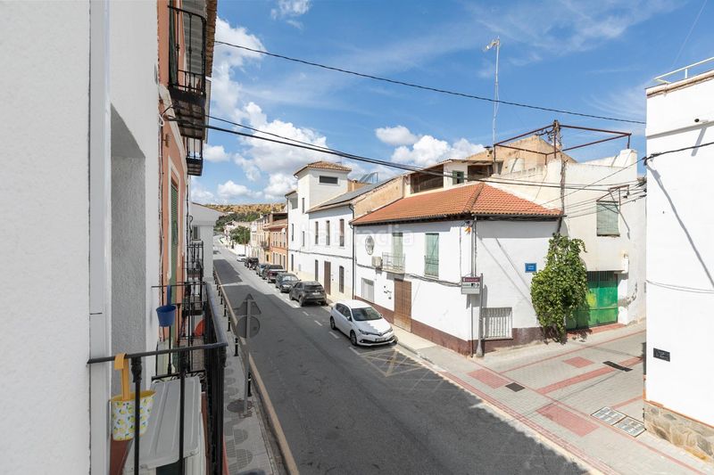 Foto 4b0b4595-ae9e-46fe-9a02-0e94e6b8d8dd. Casa adossada a calle real (beznar) 32 a Lecrín