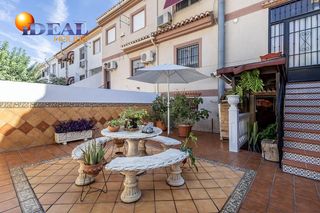 Casa adosada en Calle de Jerónimo de Rueda 34