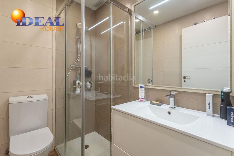 Foto 0fdee866-d175-4e52-8d1b-df46f889fd4c. Casa amb calefacció aparcament piscina a Polideportivo Alhendín
