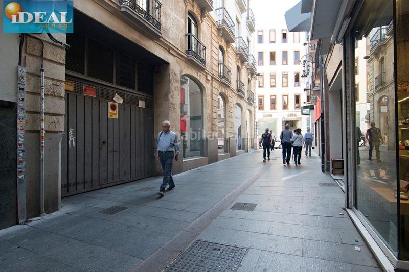 Foto 08c69f3f-795a-4dee-b43f-e363469f6665. Parking coche a5931j6. aparcamiento. www.idealhouse.es en Granada