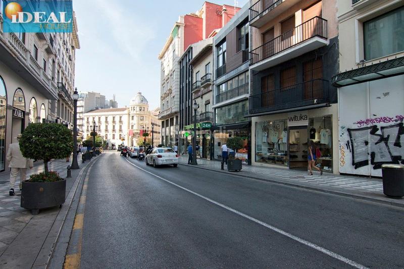 Foto 3f407d30-6589-47db-b9f1-69b849f5f85d. Parking coche a5931j6. aparcamiento. www.idealhouse.es en Granada