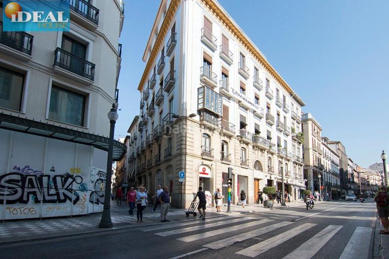 Foto 8fec271f-8c52-4ebc-ad63-5f9b2d1e5c6e. Parking coche a5931j6. aparcamiento. www.idealhouse.es en Granada