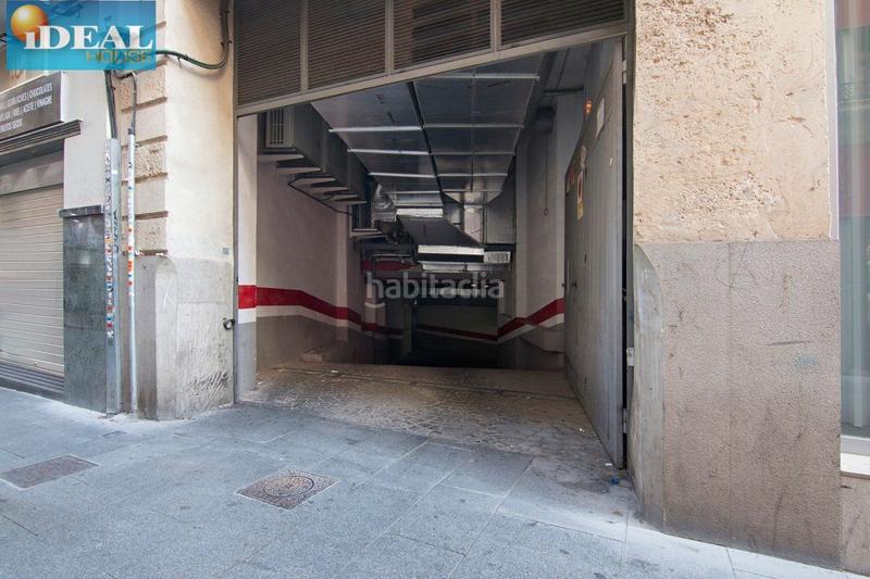 Foto c1498c9c-54eb-4d0c-9374-b844c7007019. Parking coche a5931j6. aparcamiento. www.idealhouse.es en Granada