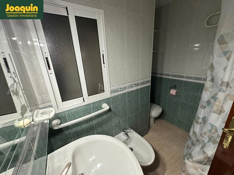 Foto c8bdf32c-19eb-419a-aa03-0c5280de5ef8. Location appartement avec chauffage dans Ciudad Jardín - Zoco Córdoba