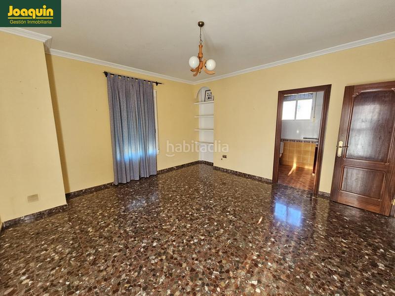 Foto b7759c30-d93d-43d5-bd5a-92b46e6b2484. Chalet gran chalet en torreblanca en Paraíso Arenal - La Colina Córdoba