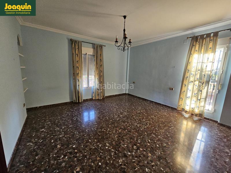 Foto f6cd52c0-5461-49b5-8a51-a035270915f9. Chalet gran chalet en torreblanca en Paraíso Arenal - La Colina Córdoba