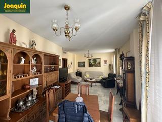 Appartement à Almodóvar del Río. Bonito piso seminuevo en almodovar.
