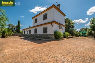 Chalet à Carlota (La). Vivienda independiente con terreno hipotecable en el arrecife la