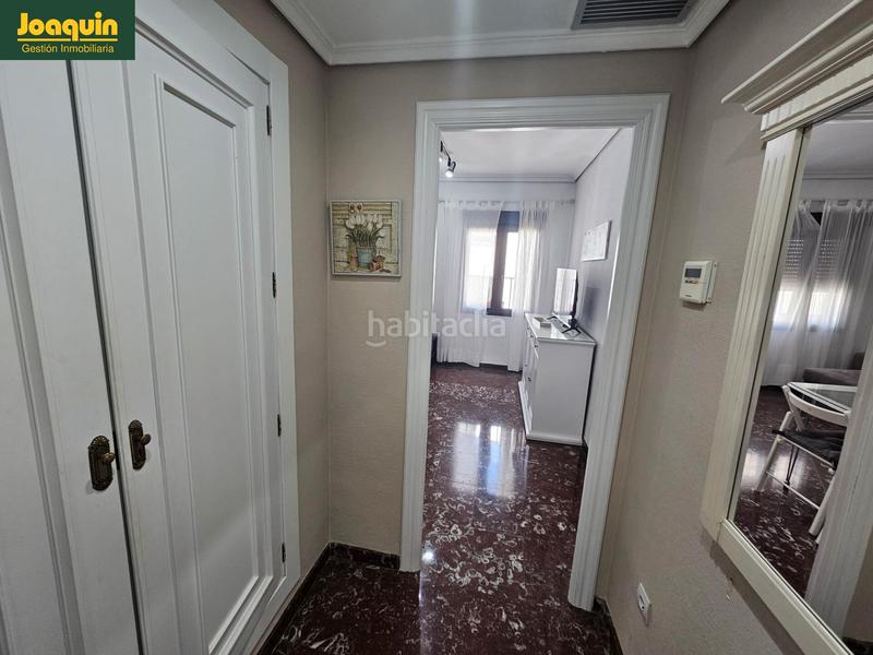 Foto c079ae44-63b2-4246-9e32-5d8134858ddd. Piso coqueto apartamento a un paso de santa marina. en Córdoba