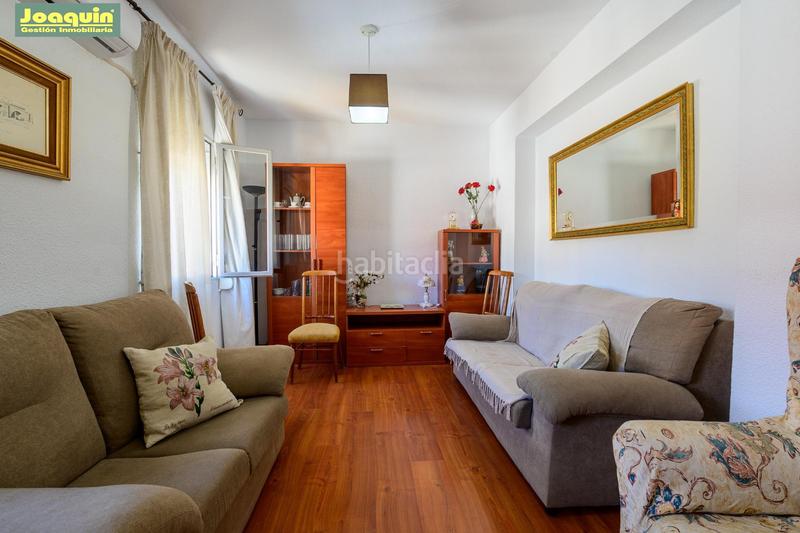Foto b3028d84-7793-4658-a268-c14fe7f02767. Piso fantántico piso en la plaza de san pedro. en Córdoba