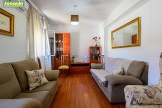 Pis a Casco Histórico  - Ribera - San Basilio. Fantastico piso en la plz de san pedro