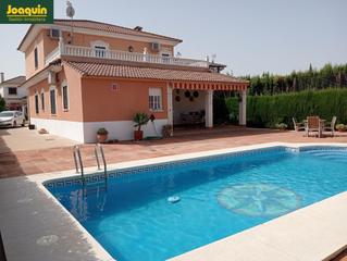 Mas à El Higuerón. Se vende parcela no hipotecable con casa y piscina!!