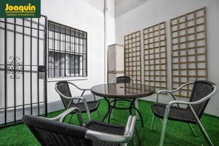 Location Rez-de-chaussée à Sta. Marina - San Andrés - San Pablo - San Lorenzo. Piso en alquiler entre ollerías y costanillas