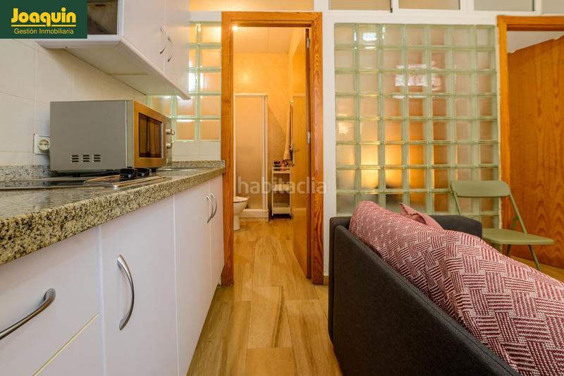 Foto b91bd9da-8ba4-4856-8c11-1d43f6986cb0. Alquiler apartamento estupendo apartamento junto al ayuntamiento. en Córdoba