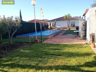 Masía en El Higuerón. Parcela con casa y piscina hipotecable !!