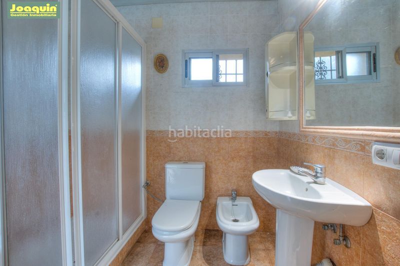 Foto d4e8ec86-3b59-4874-8ba6-5e5398329f44. Masia amb piscina a El Higuerón Córdoba