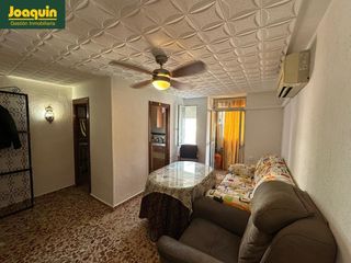 Flat in Sagunto - Edisol. Estupendo piso en la zona de edisol con terraza.