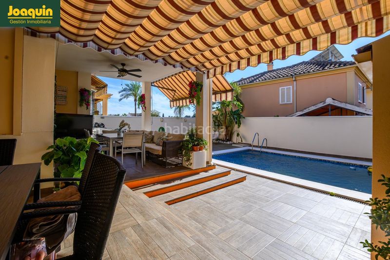 Foto 9d8548c5-176a-4597-9efc-908e84200247. Casa aparellada amb aparcament piscina a Paraíso Arenal - La Colina Córdoba