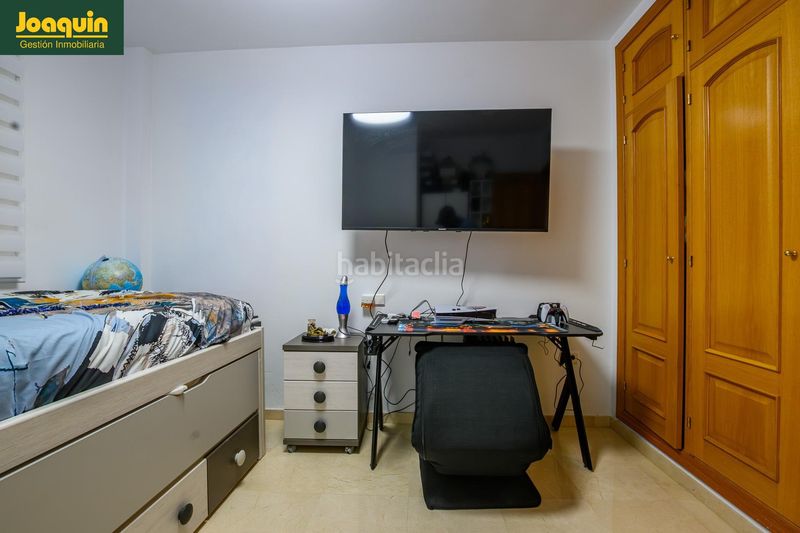 Foto e359df4f-786c-4afe-9e82-a76e9e510d54. Casa aparellada amb aparcament piscina a Paraíso Arenal - La Colina Córdoba
