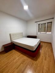 Appartement à Centro-Ayuntamiento. Piso en venta pinto