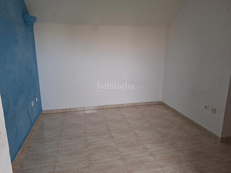 Foto 750e316d-2eb4-4240-afad-bff3db624789. Dúplex piso en venta en Parque Europa-Los Pitufos Pinto