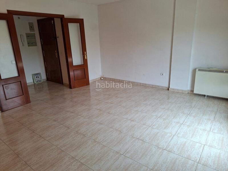 Foto d8a07733-77d3-4573-a620-5f9ecbcbb277. Dúplex piso en venta en Parque Europa-Los Pitufos Pinto