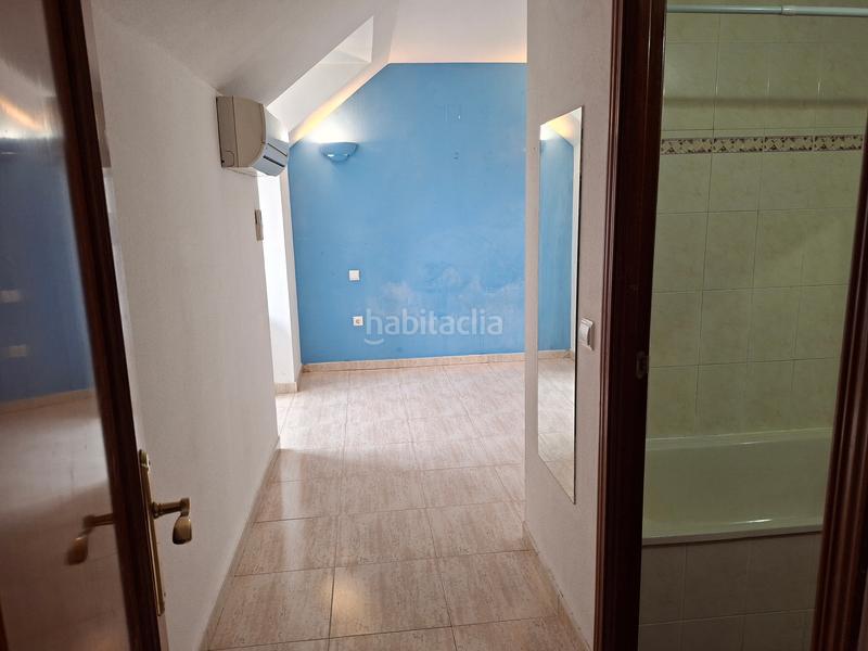 Foto e8f8e1cb-2caa-44ff-a8bd-4bd38c4e443c. Dúplex piso en venta en Parque Europa-Los Pitufos Pinto