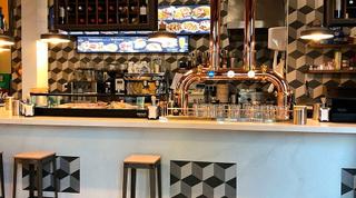 Business premise in Calle Asturias 9