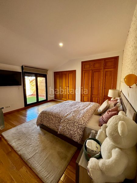 Foto fadeca52-472d-4460-9b43-73089ebb7705. Àtic amb calefacció aparcament piscina a El Quiñón Seseña