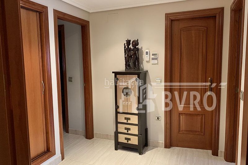 Foto d0dd1b49-f073-4e6c-8143-fc69efefd226. Appartamento con riscaldamento parcheggio in Huerta de la Reina - Trassierra Córdoba