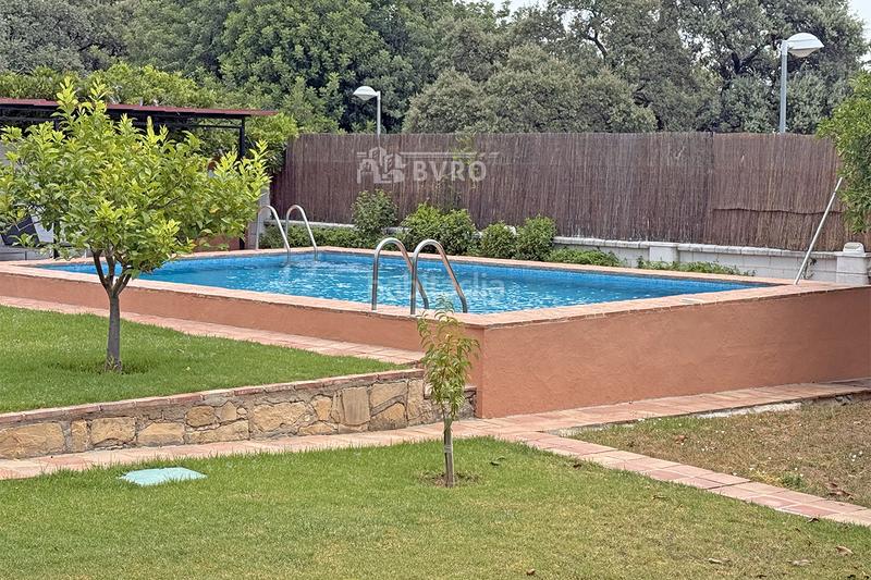 Foto ed04a3cd-5c56-4e97-bef9-772e92f9cfe5. Chalet mit kamin heizung pool in El Brillante -El Naranjo - El Tablero Córdoba