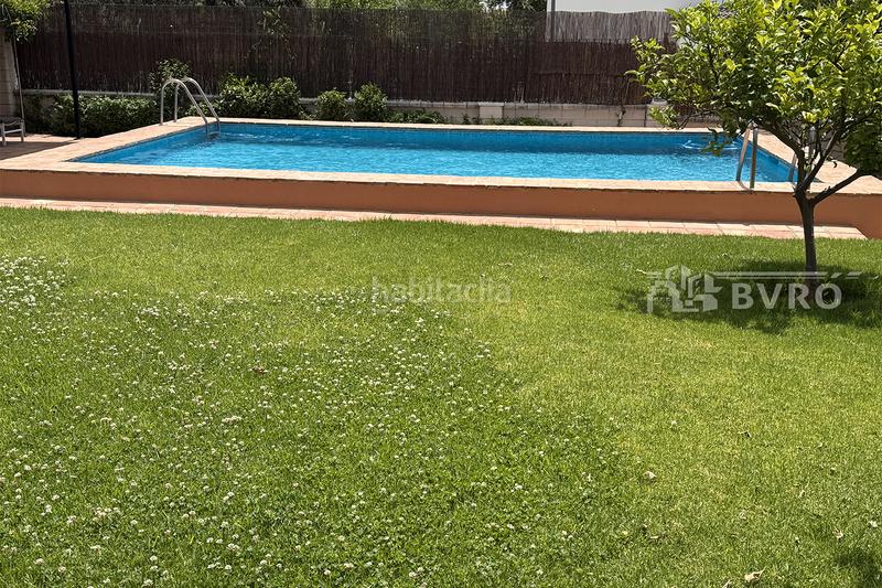 Foto e156f631-abda-4a5b-92f3-43b5647721d2. Chalet con camino riscaldamento piscina in El Brillante -El Naranjo - El Tablero Córdoba